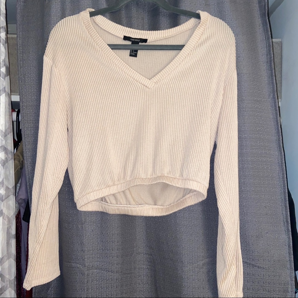 Cropped sweater